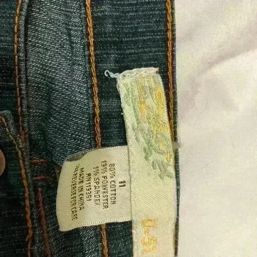 U-51 Capris Sz 11 - Picture 2 of 7